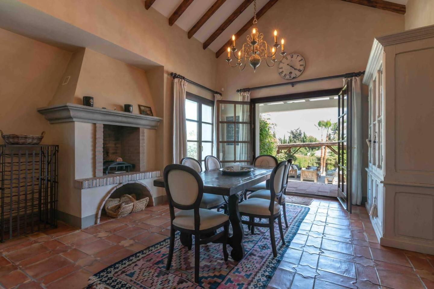 Villa Casa Sol Encantadora Villa Con Piscina Marbella Eksteriør billede